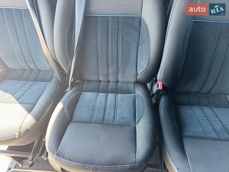 Минивэн Opel Vivaro 2018 в Киеве фото 47 Минивэн Opel Vivaro 2018 в Киеве