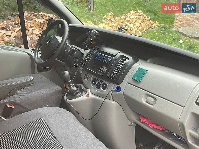 Мінівен Opel Vivaro 2008 в Івано-Франківську