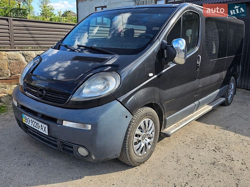 Opel Vivaro 2004