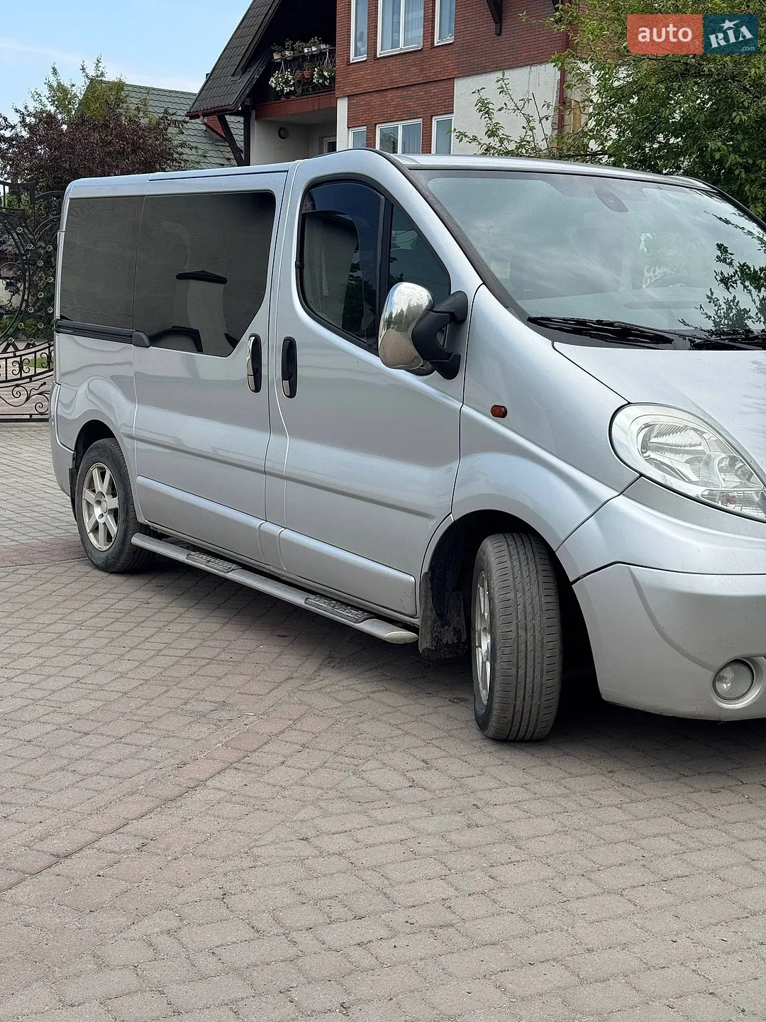 2010 Opel Vivaro - мініатюра 4