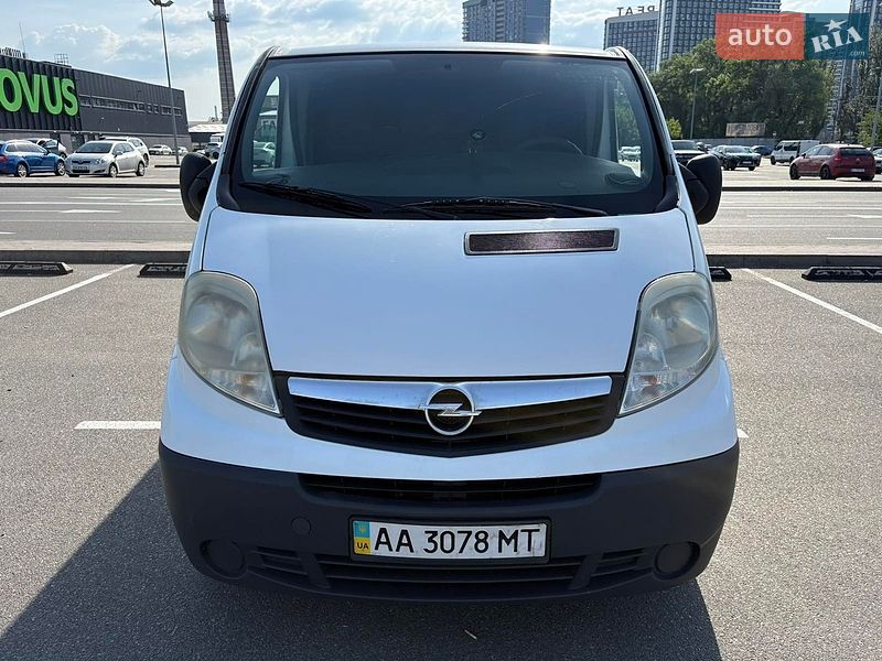 Грузовой фургон Opel Vivaro 2007 в Киеве фото 3 Грузовой фургон Opel Vivaro 2007 в Киеве