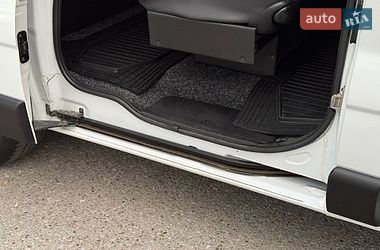 Минивэн Opel Vivaro 2014 в Черновцах