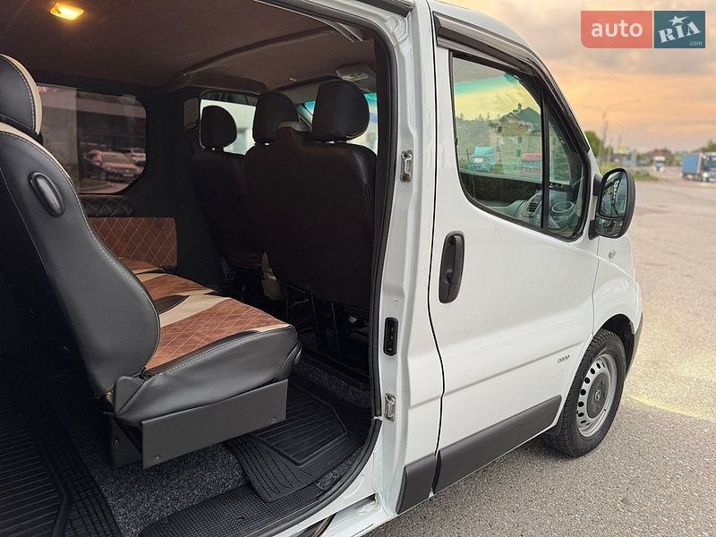 Минивэн Opel Vivaro 2014 в Черновцах