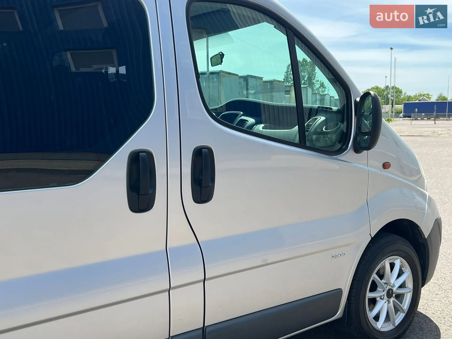 2010 Opel Vivaro - мініатюра 33