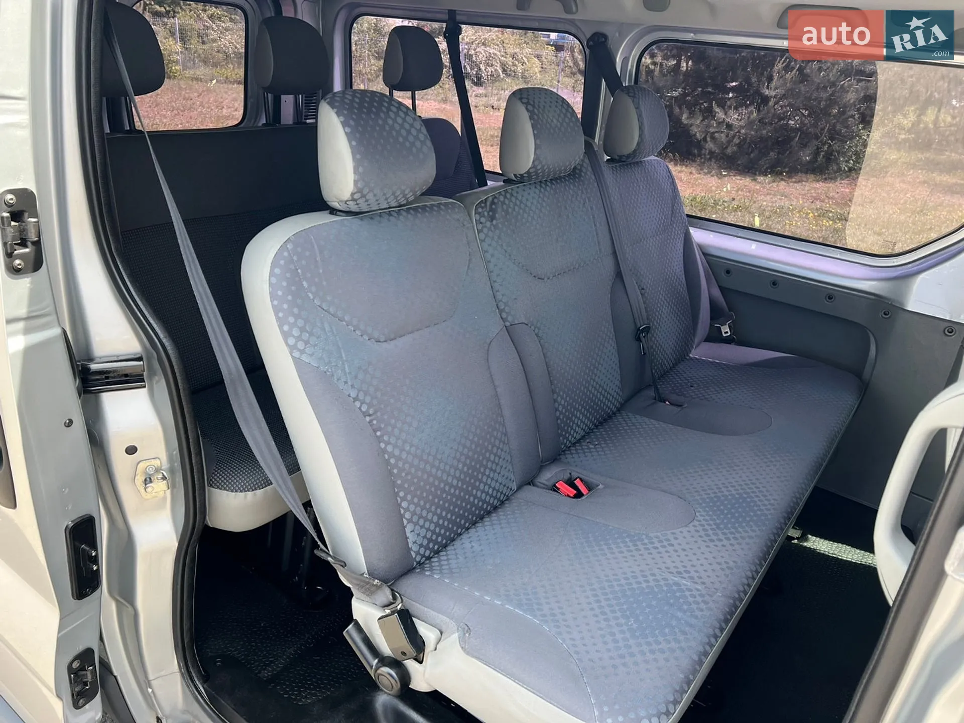 2010 Opel Vivaro - мініатюра 64
