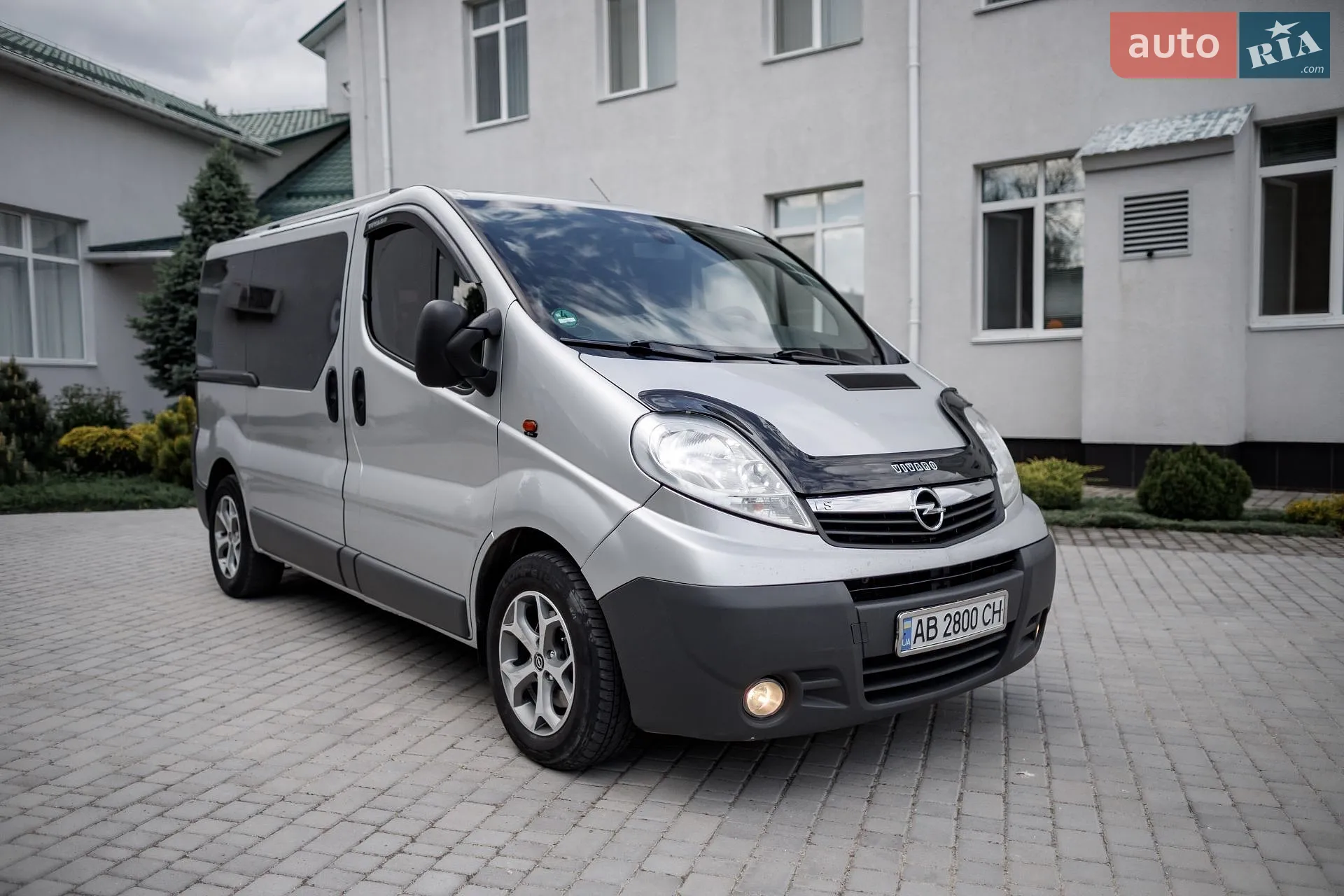 2010 Opel Vivaro - мініатюра 10