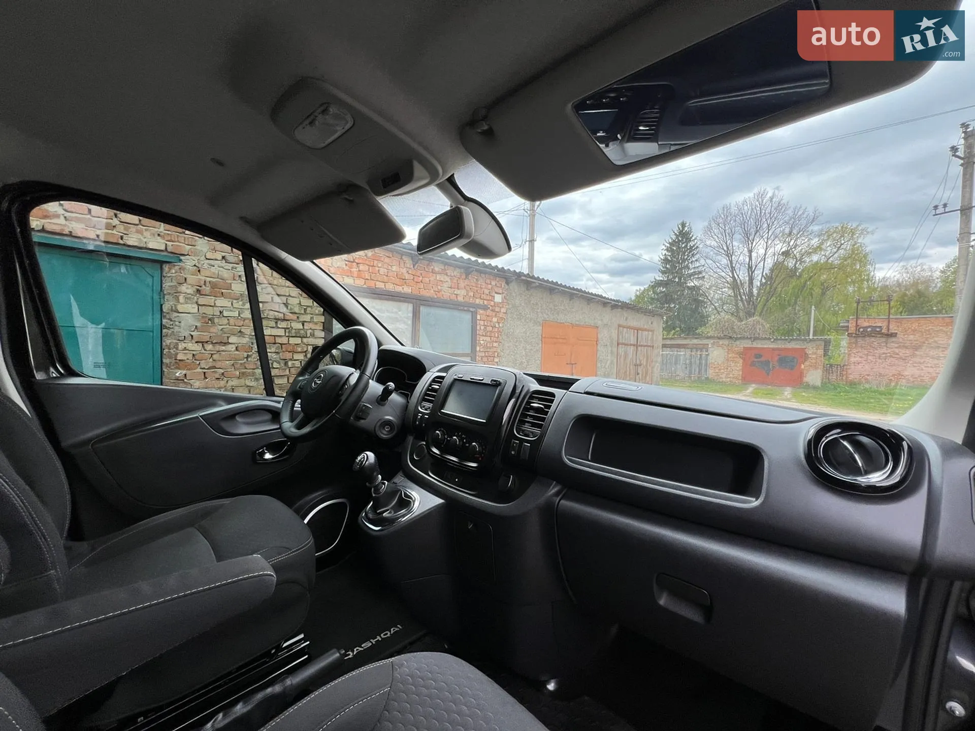 2017 Opel Vivaro - мініатюра 25