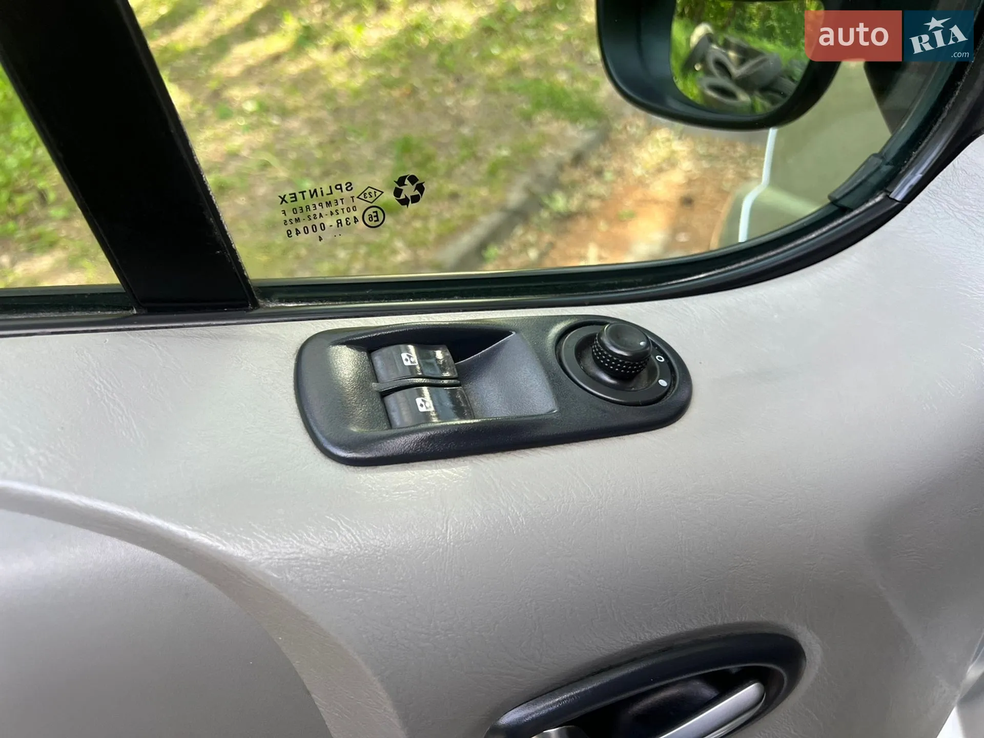 2014 Opel Vivaro - мініатюра 75