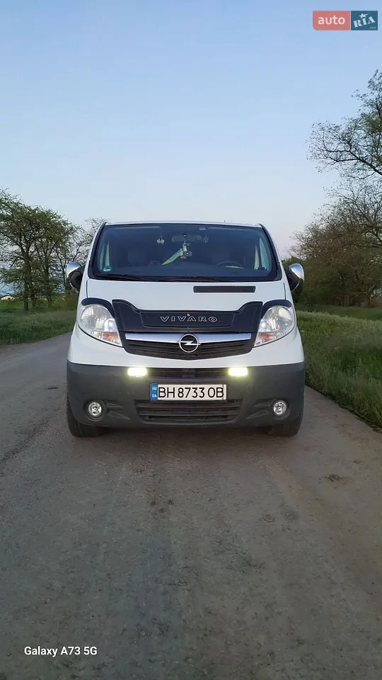 2010 Opel Vivaro - мініатюра 15