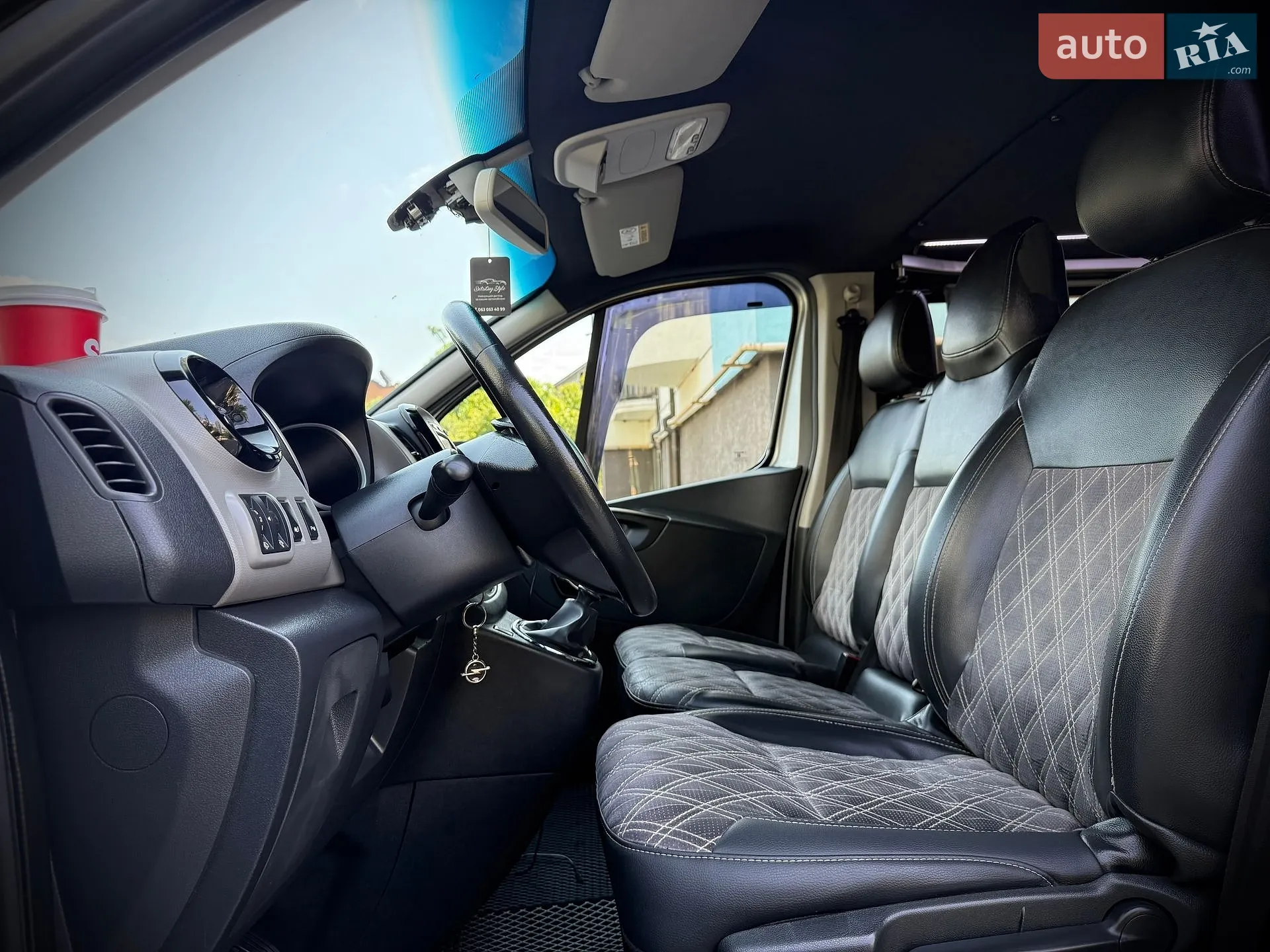2015 Opel Vivaro - мініатюра 18