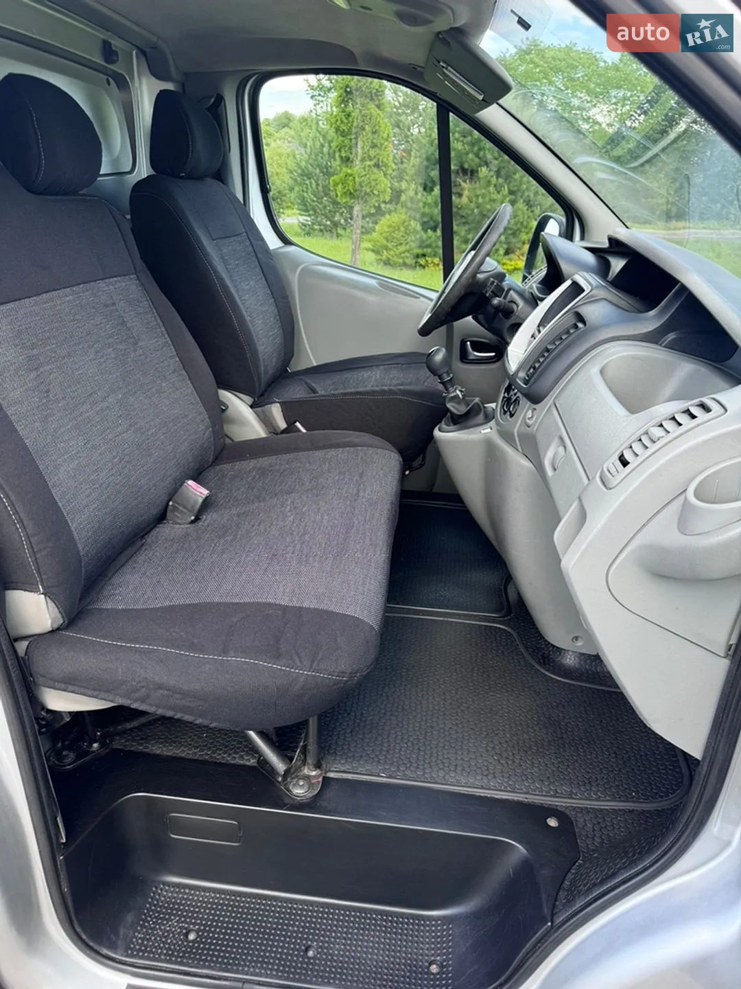 2011 Opel Vivaro - мініатюра 14