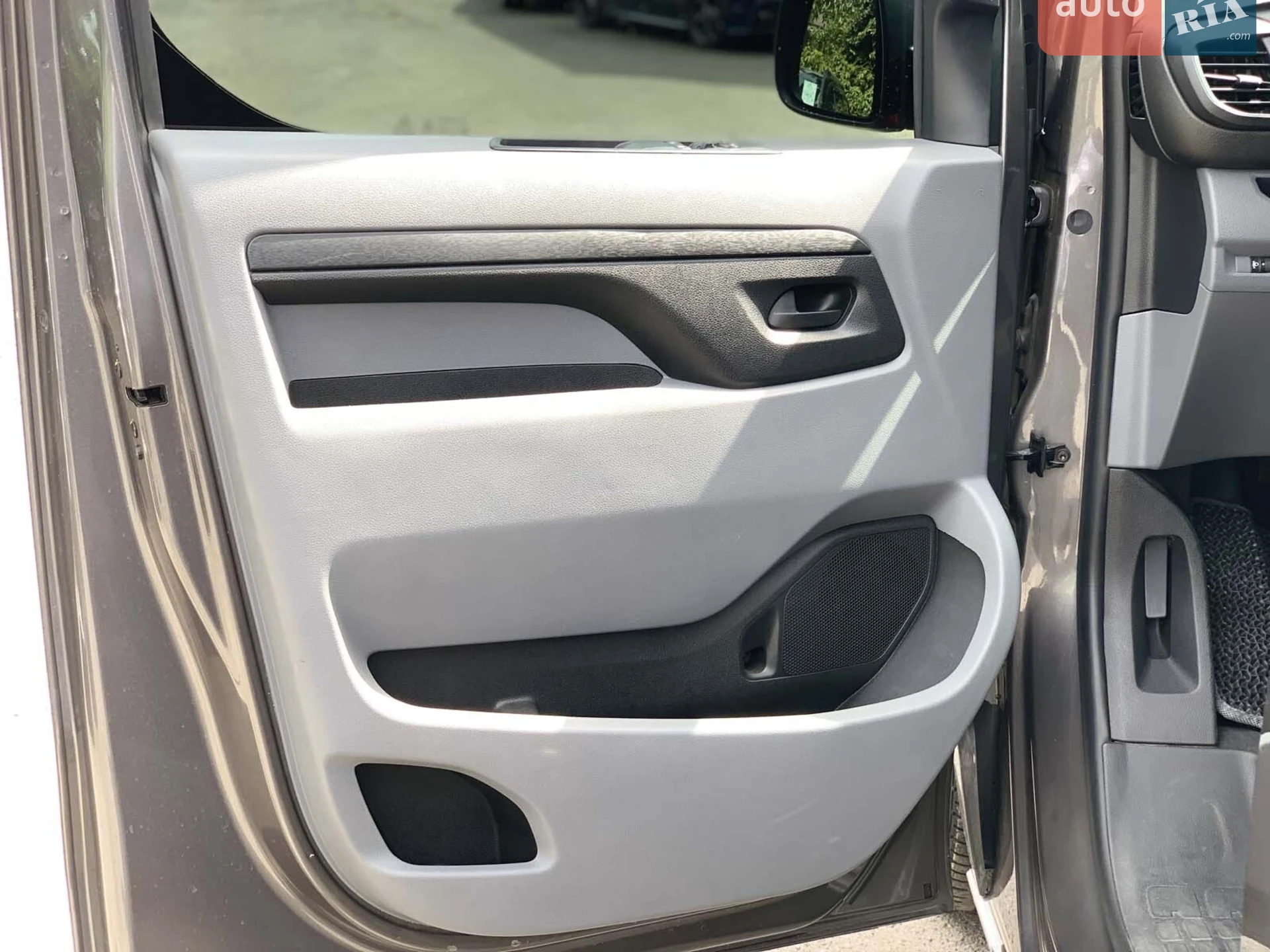2020 Opel Vivaro - мініатюра 20