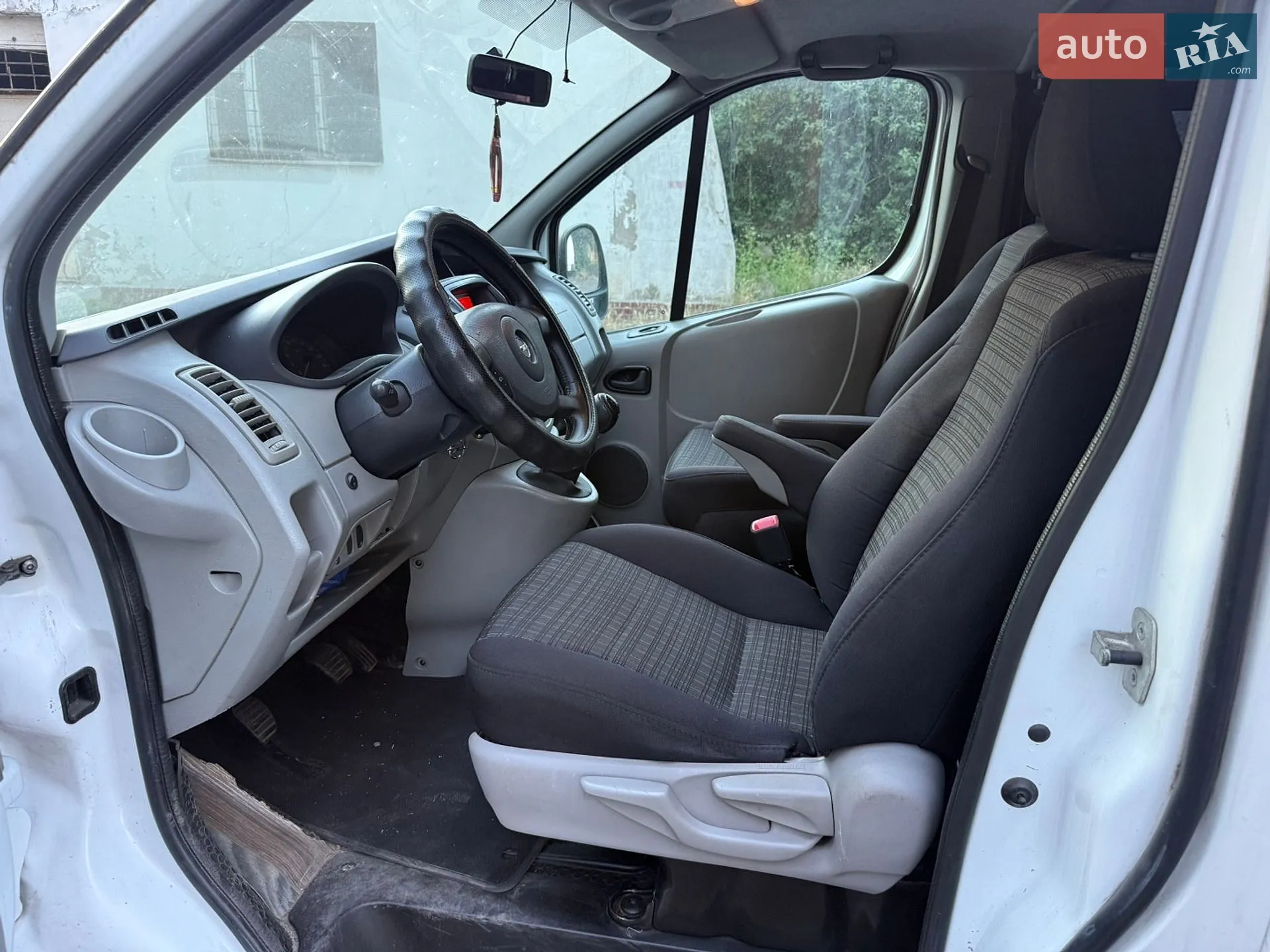 2011 Opel Vivaro - мініатюра 9