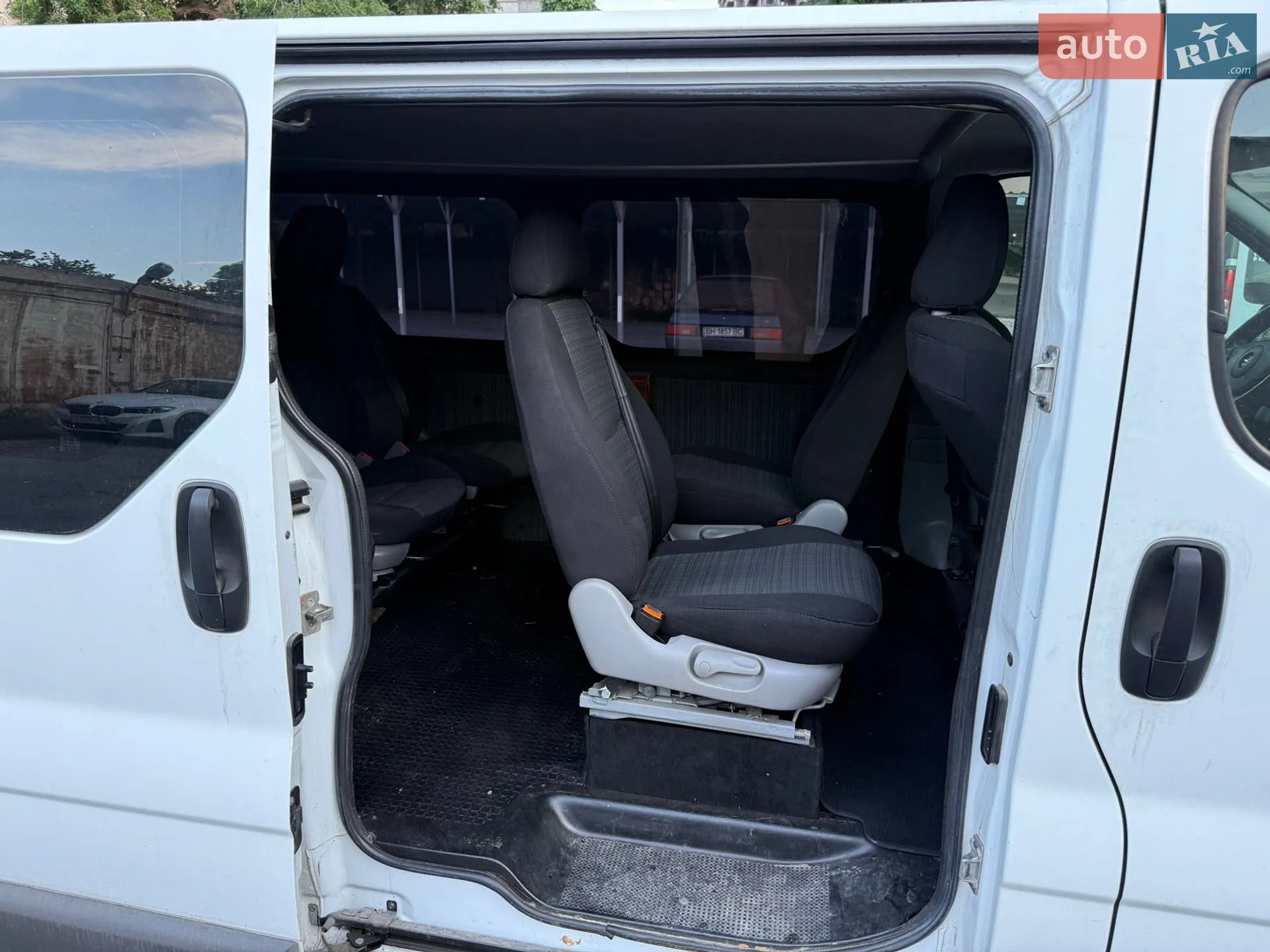 2011 Opel Vivaro - мініатюра 13