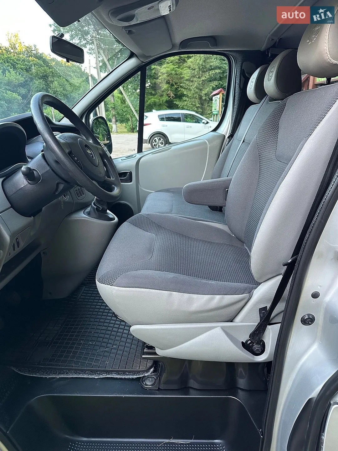 2011 Opel Vivaro - мініатюра 15