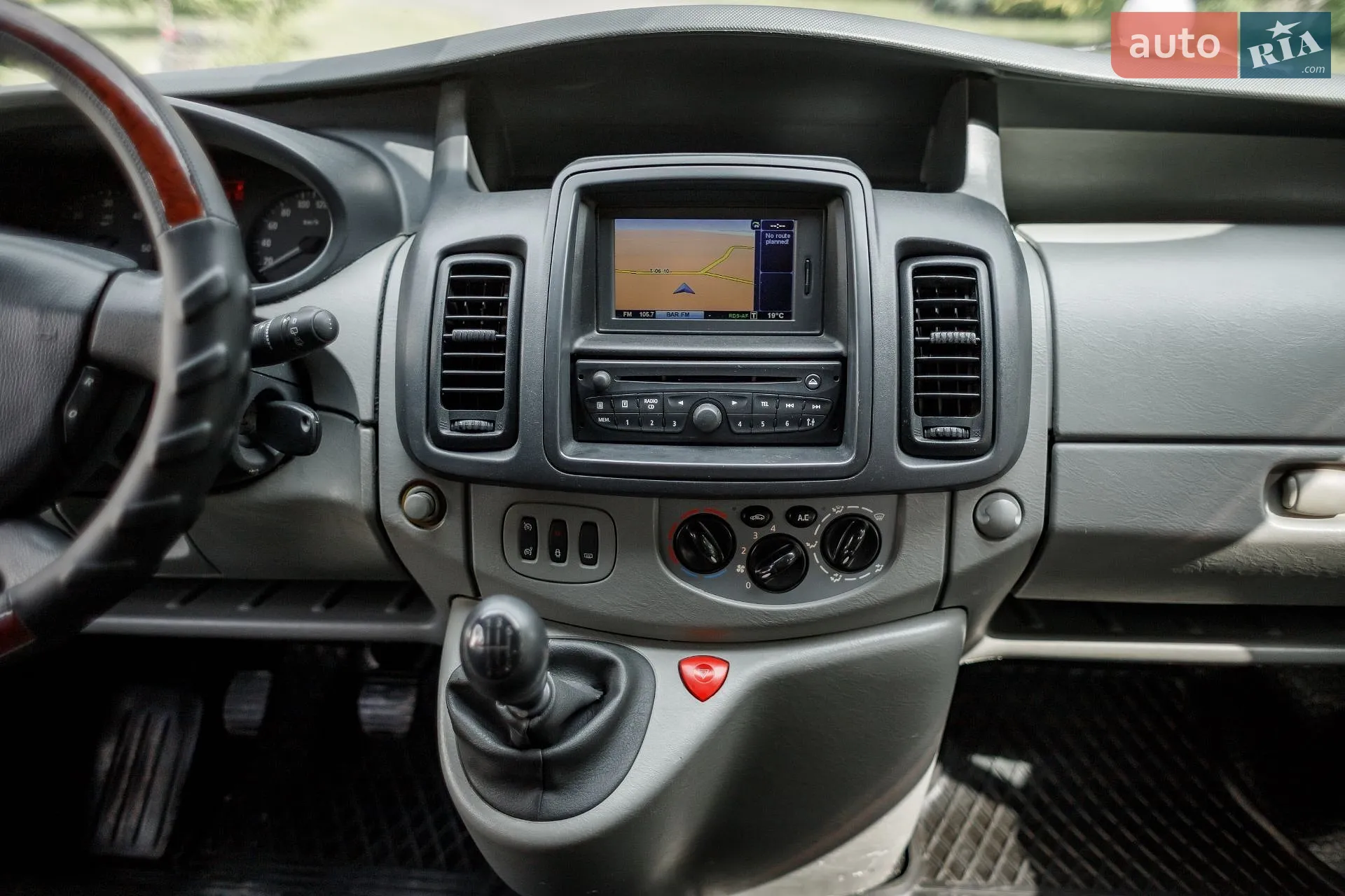 2010 Opel Vivaro - мініатюра 33