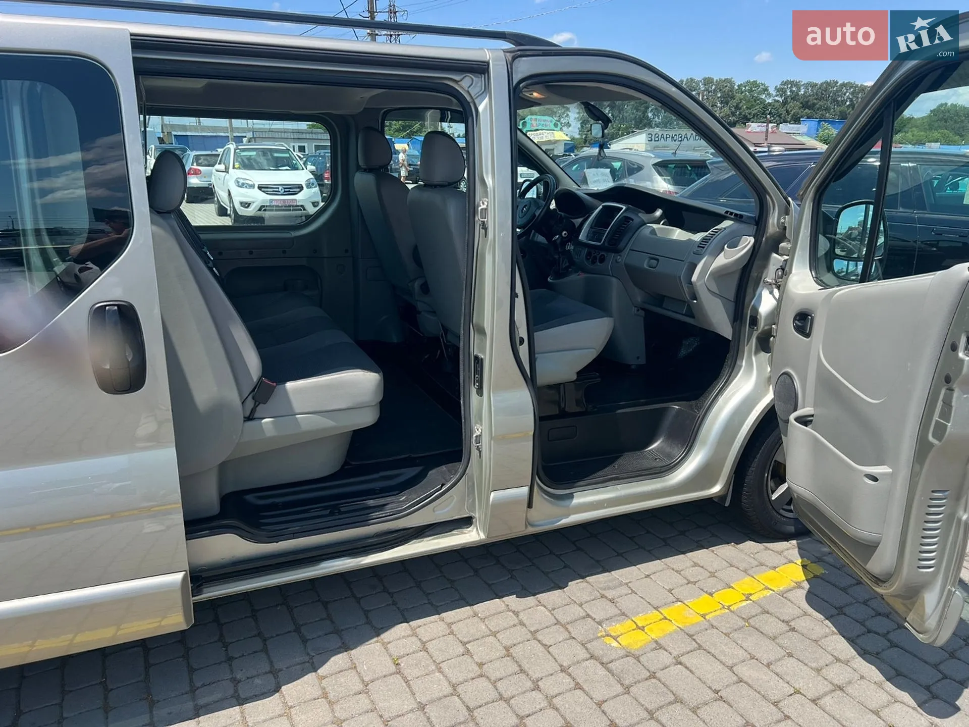 2012 Opel Vivaro - мініатюра 24