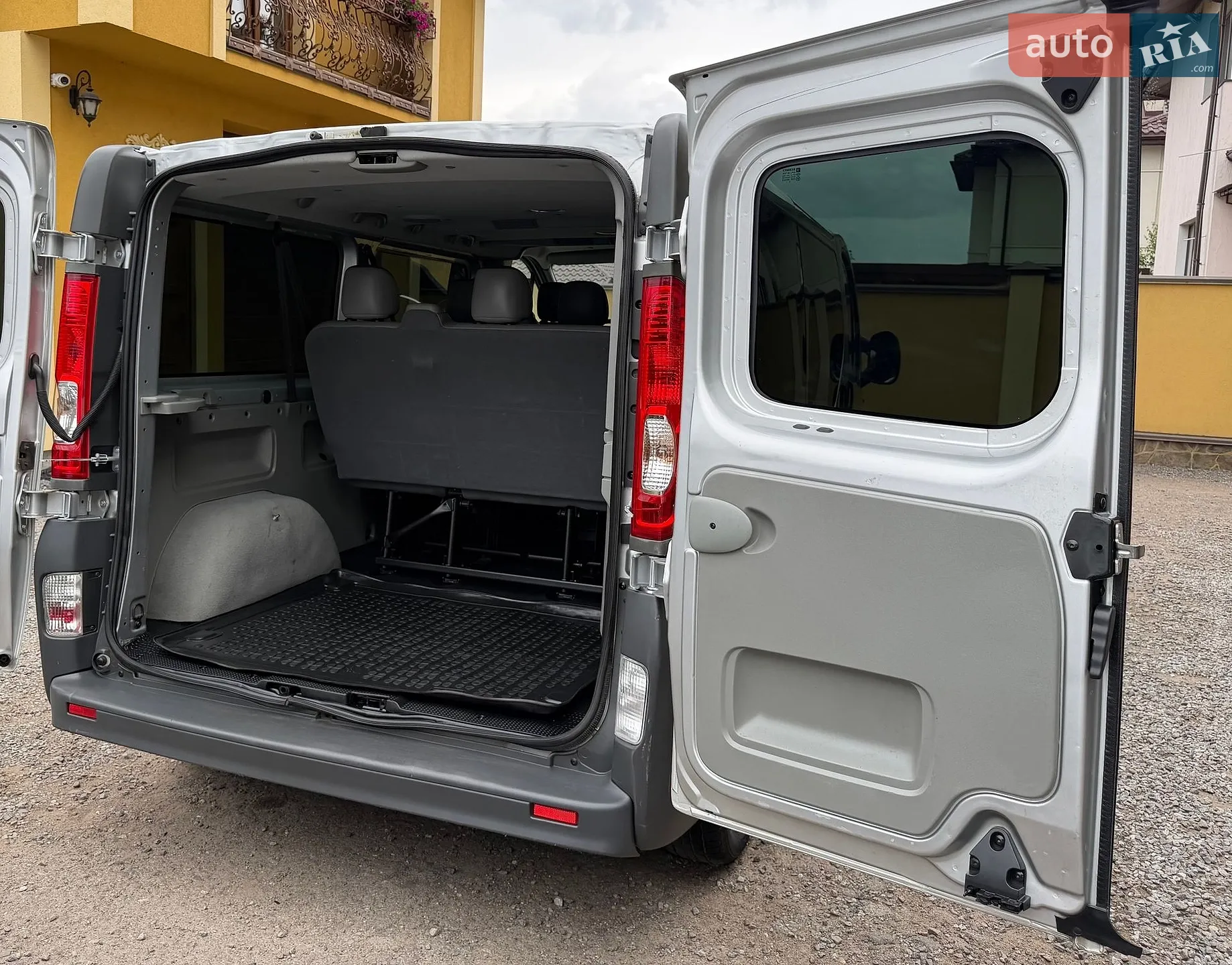 2014 Opel Vivaro - мініатюра 90