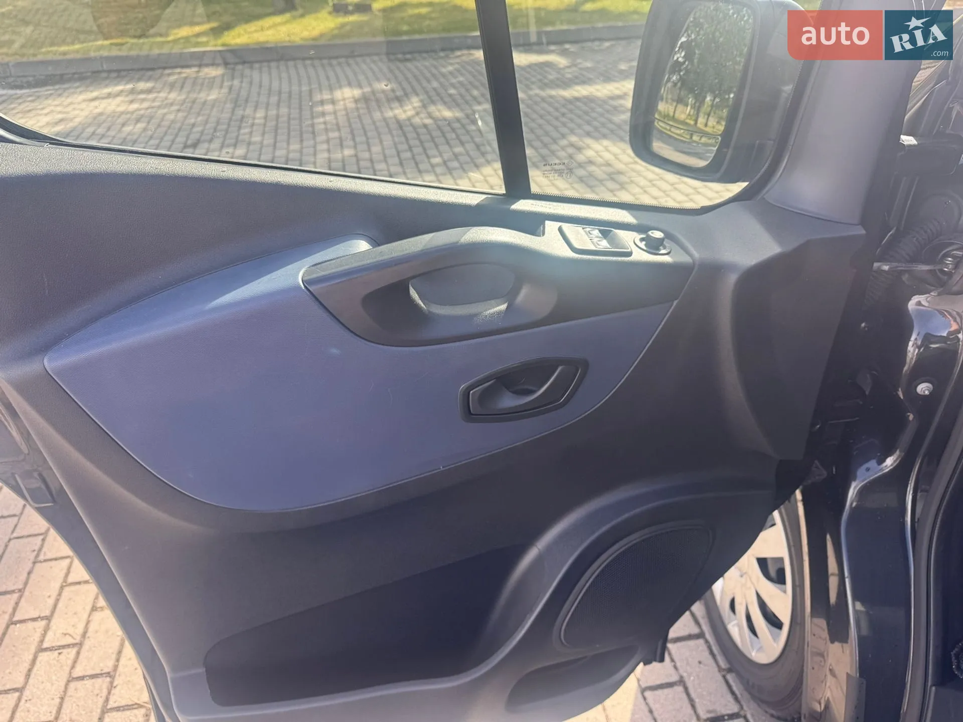 2017 Opel Vivaro - мініатюра 16