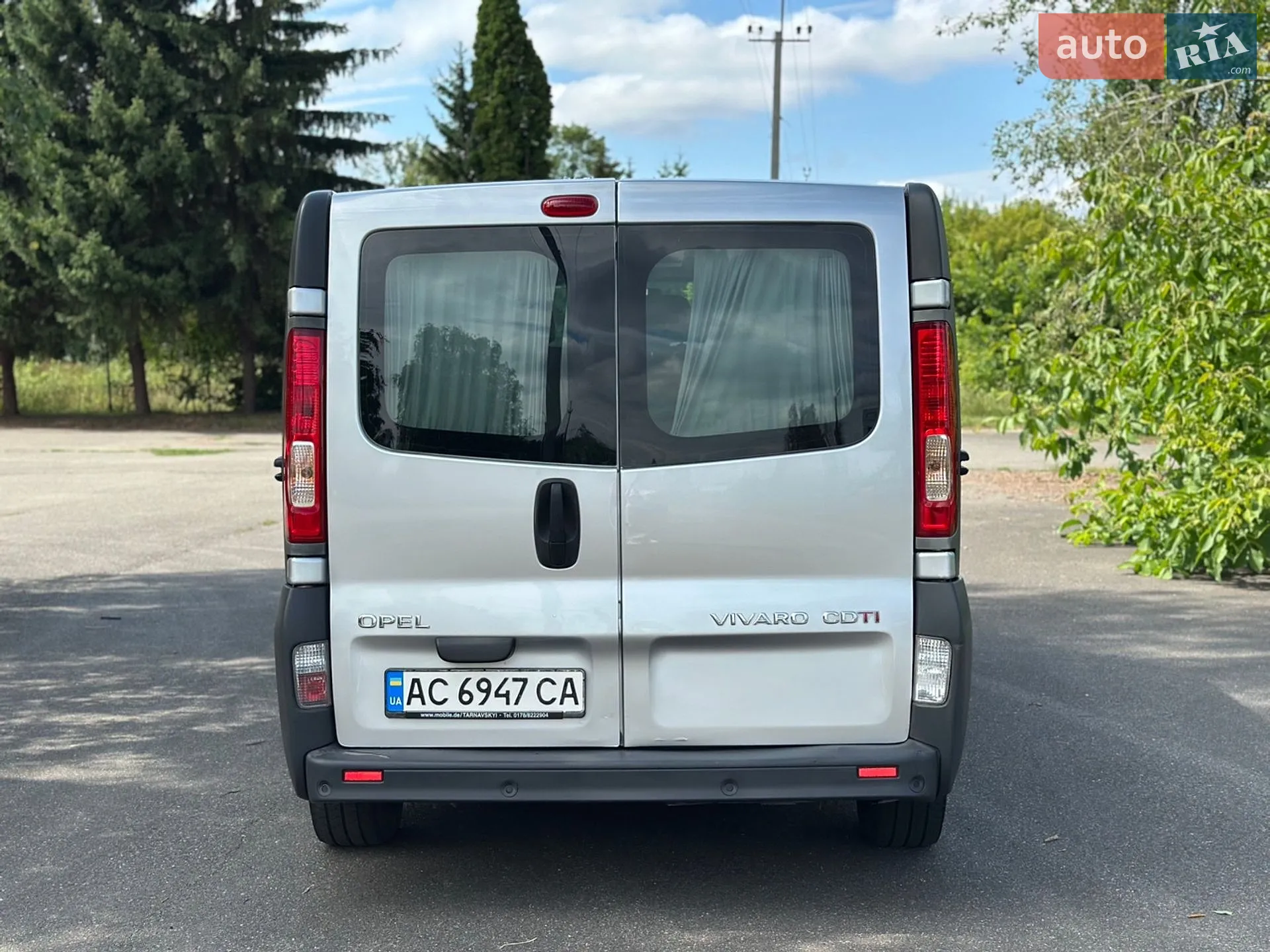 2010 Opel Vivaro - мініатюра 13