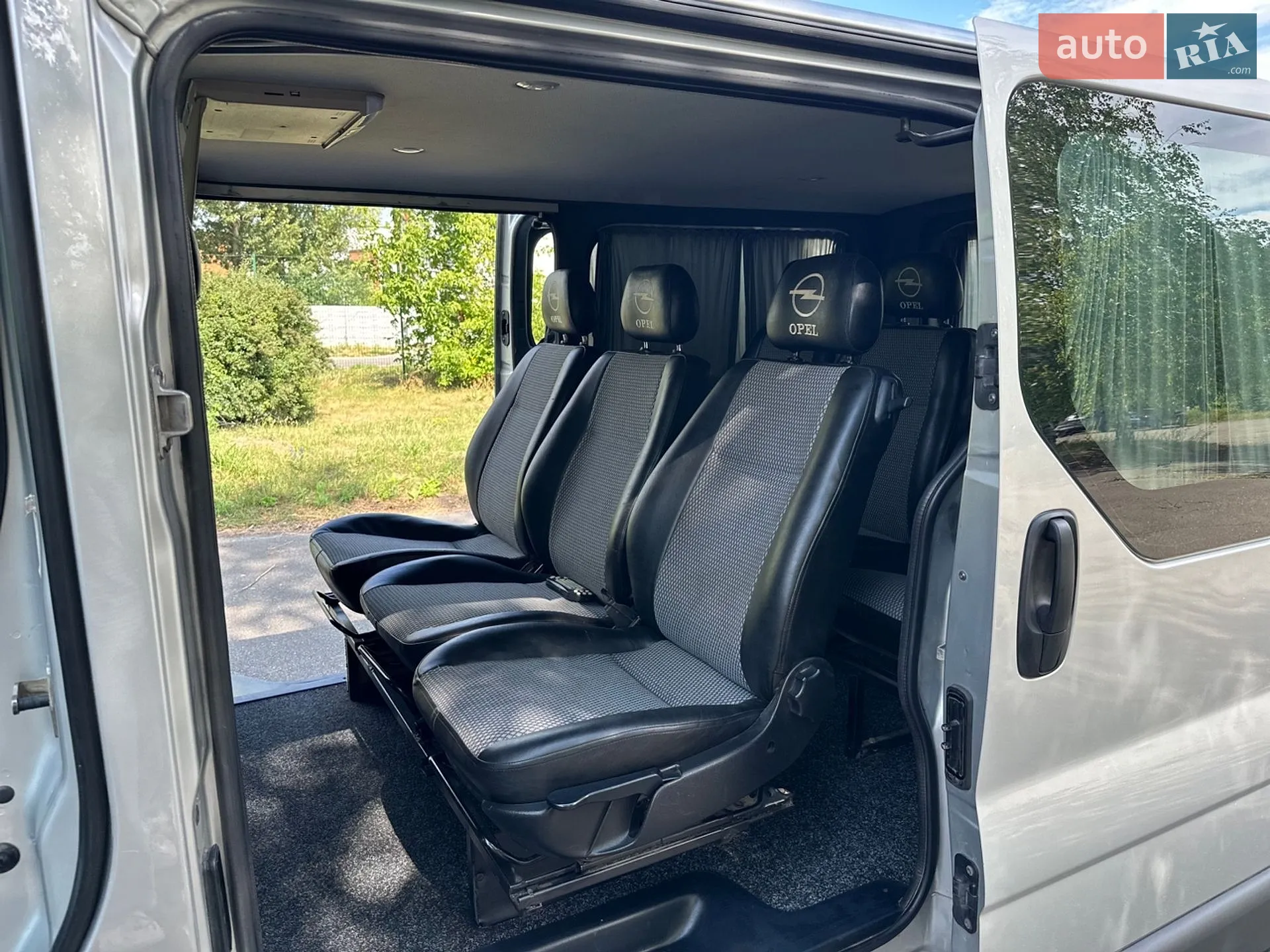 2010 Opel Vivaro - мініатюра 24