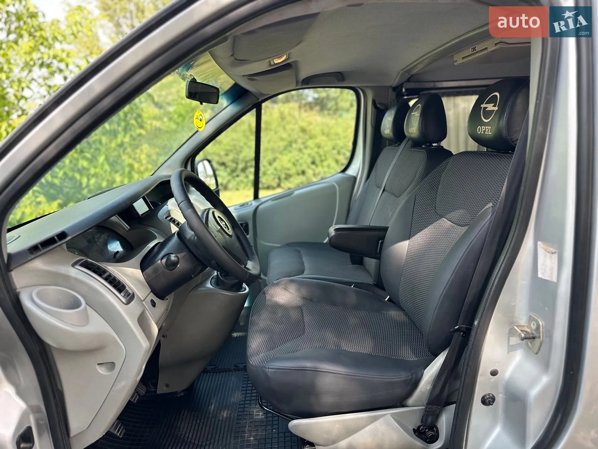 2010 Opel Vivaro - мініатюра 31