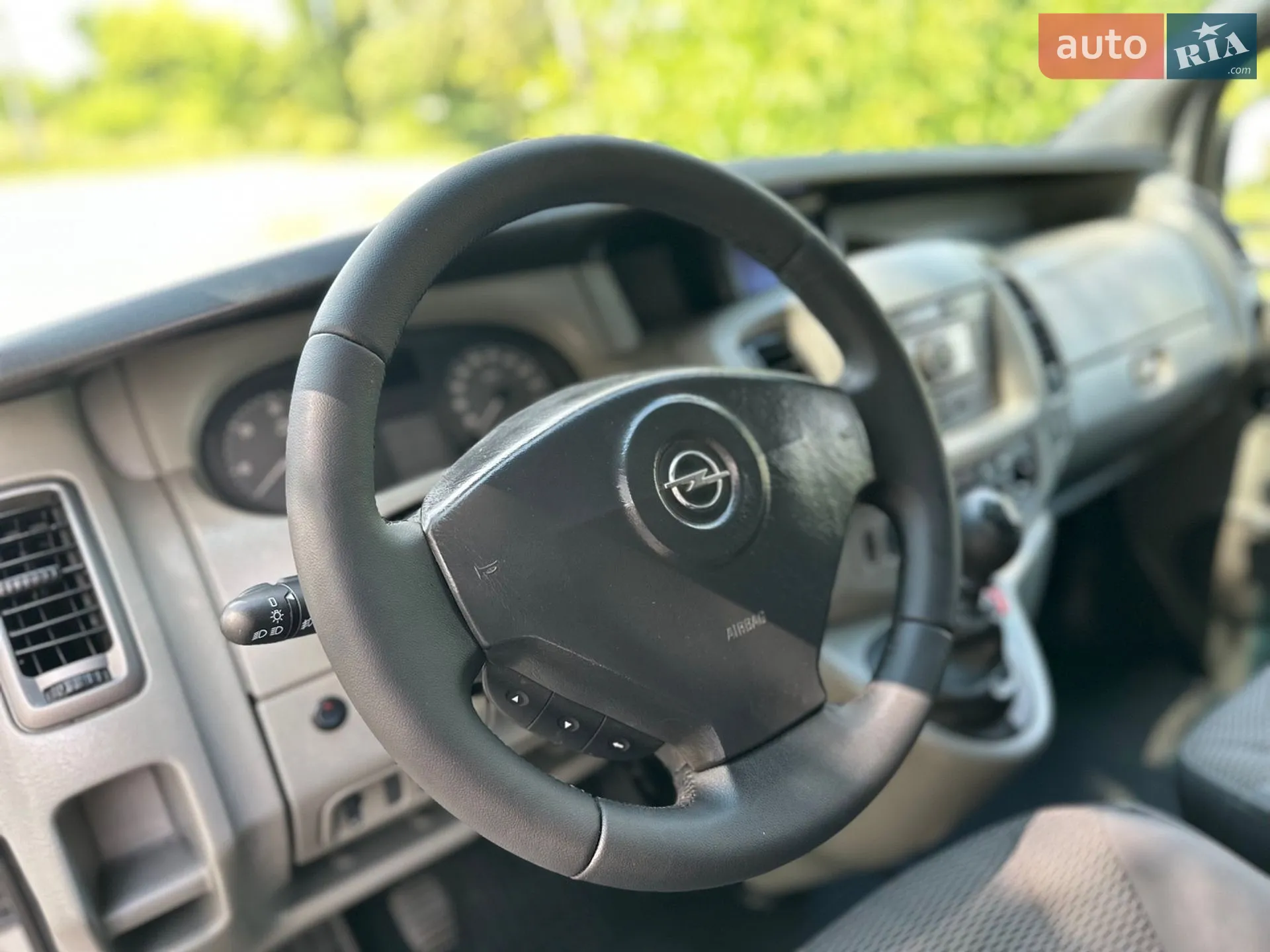 2010 Opel Vivaro - мініатюра 35