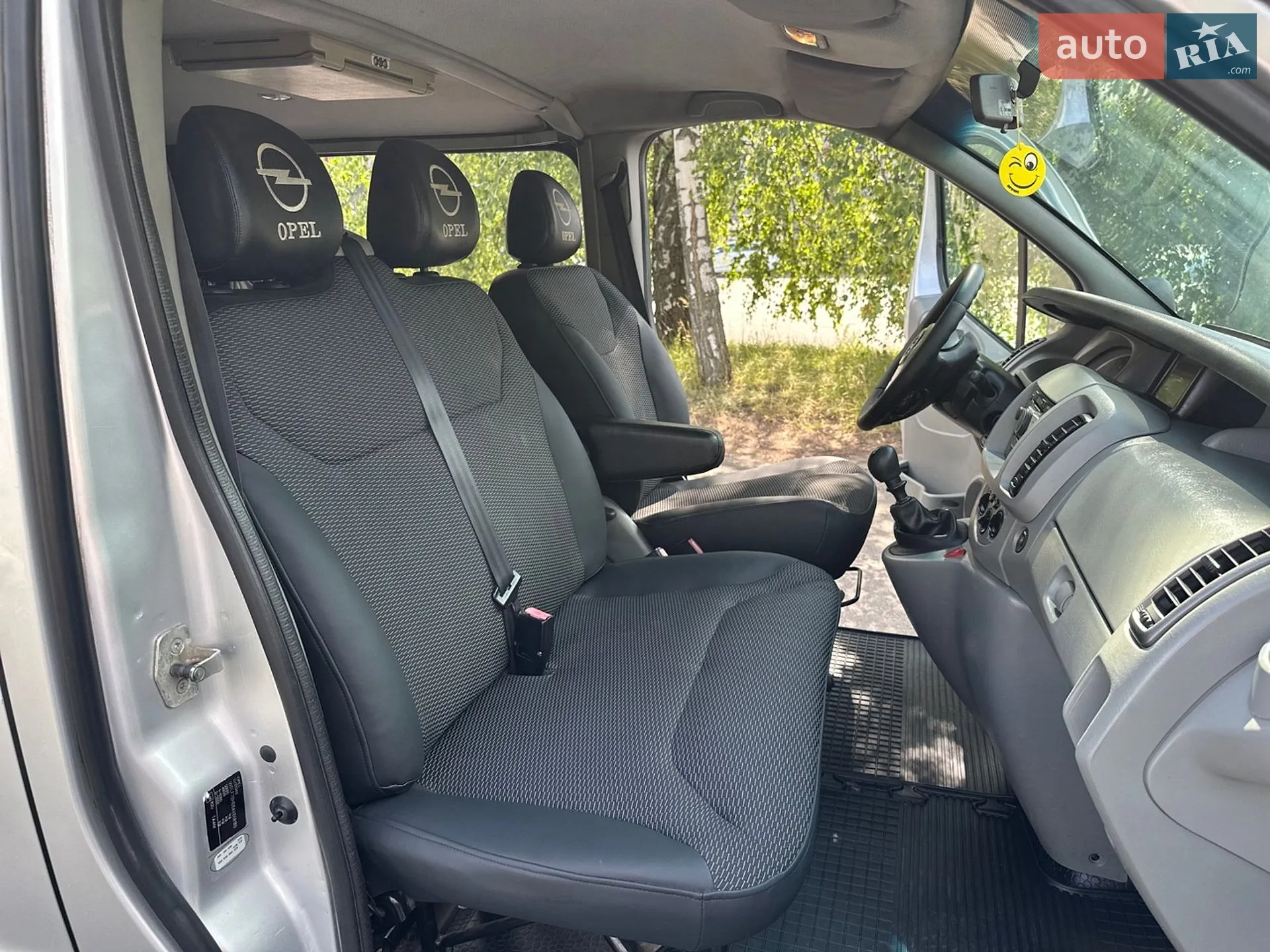 2010 Opel Vivaro - мініатюра 39