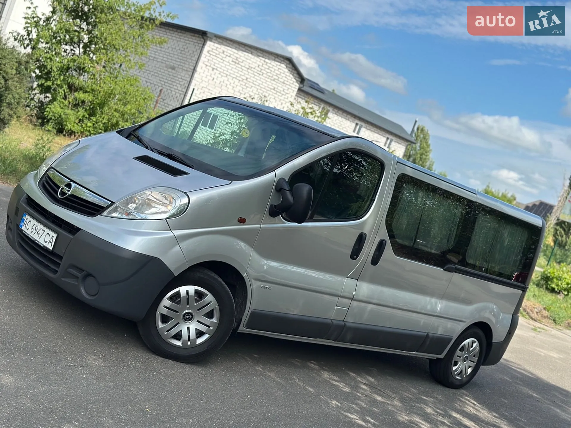 2010 Opel Vivaro - мініатюра 6