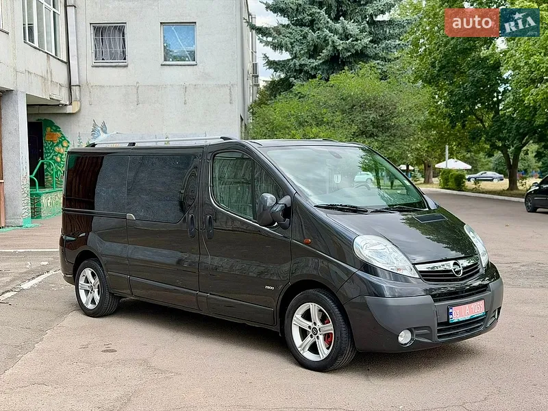Opel Vivaro 2013
