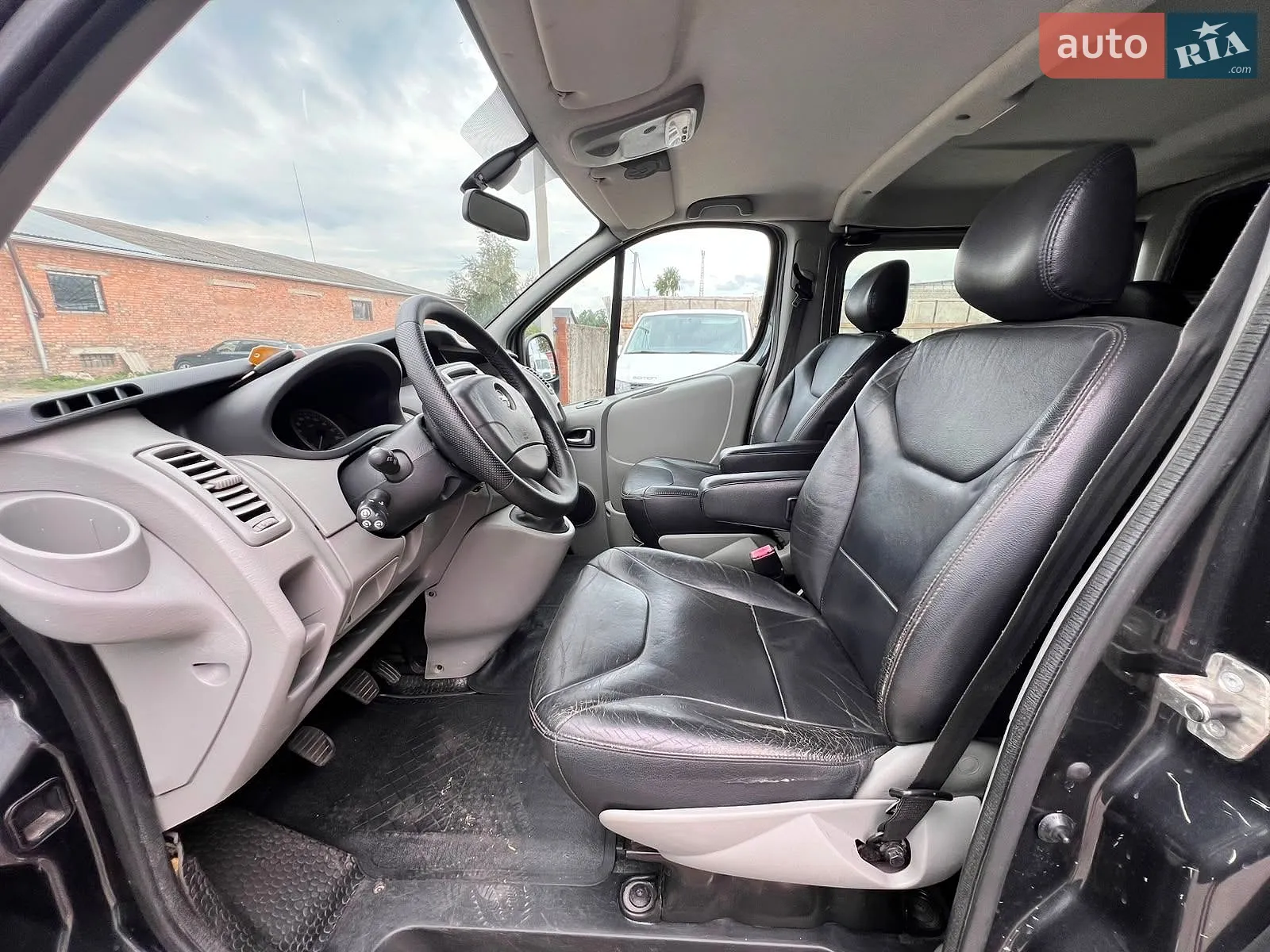 2011 Opel Vivaro - мініатюра 25