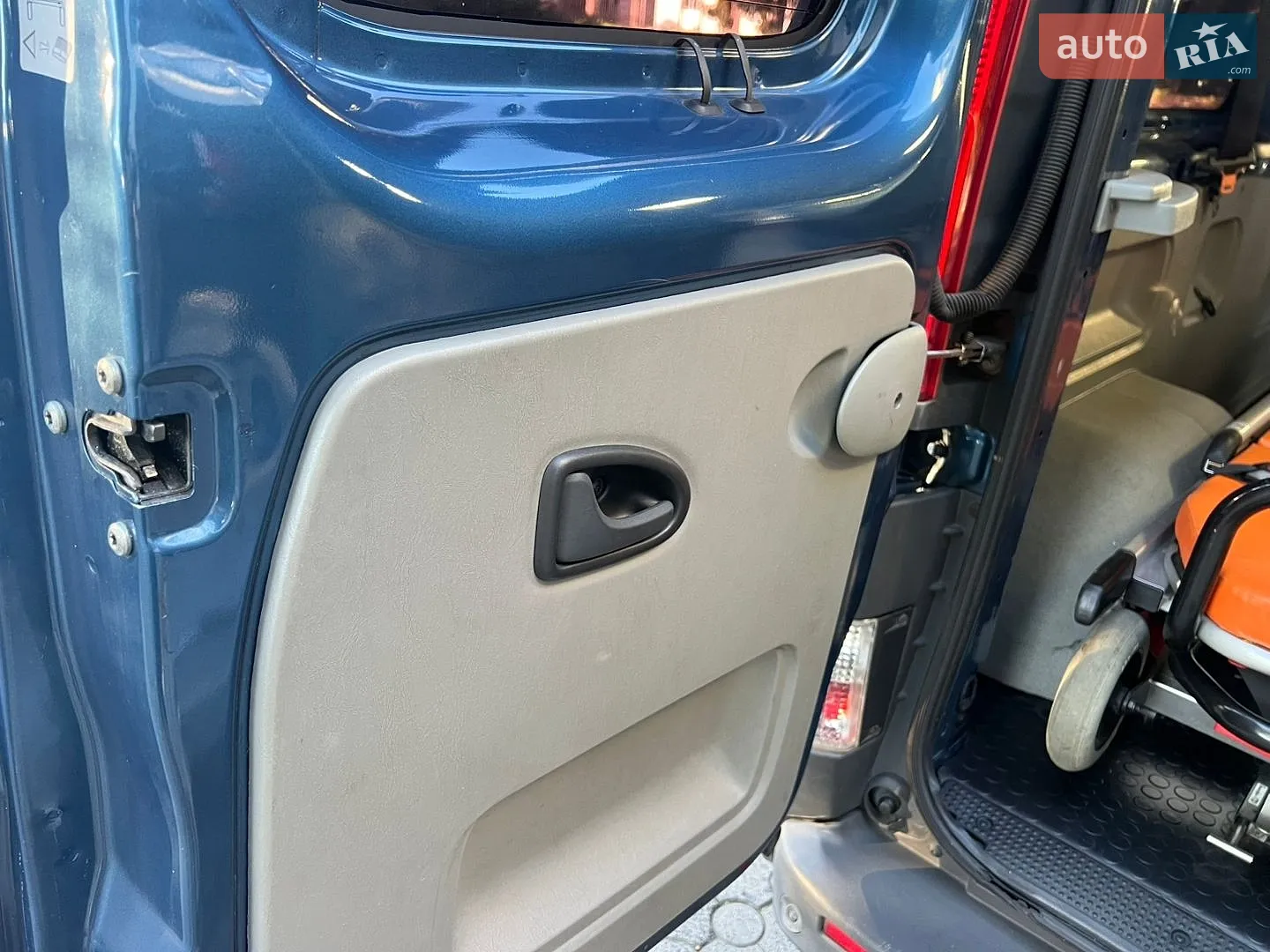2013 Opel Vivaro - мініатюра 40