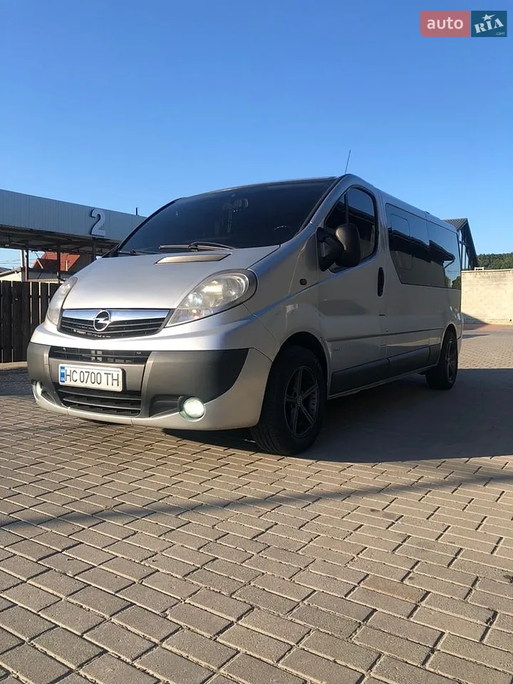 2010 Opel Vivaro - мініатюра 29