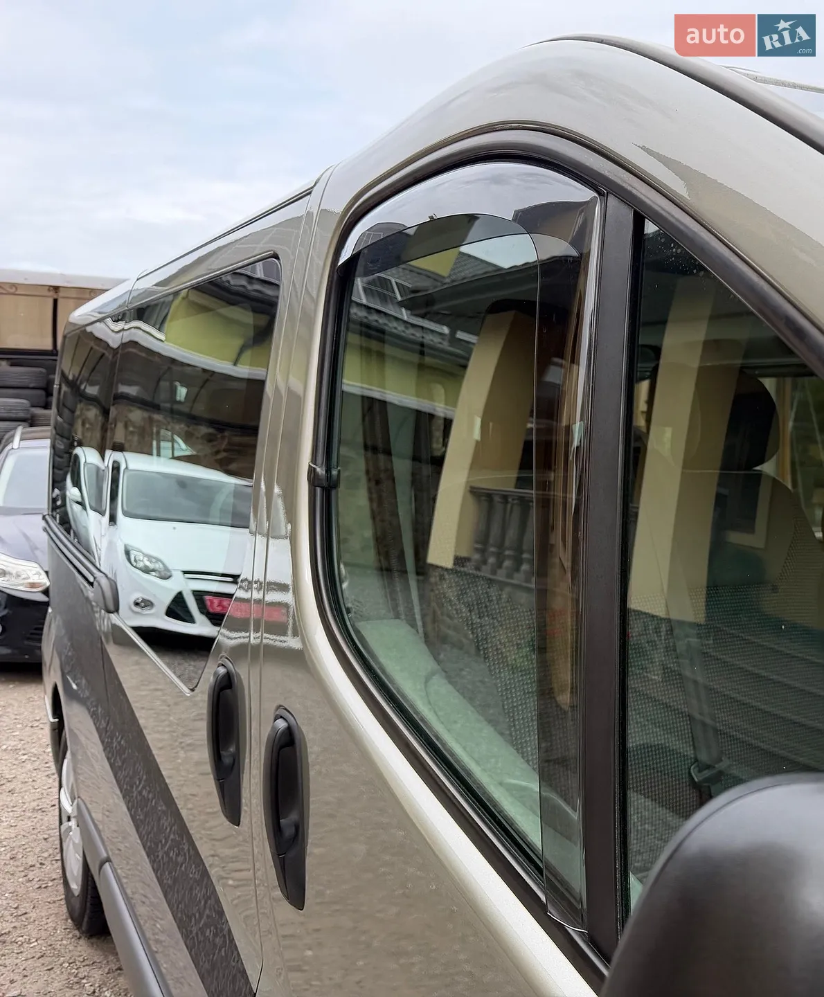 2014 Opel Vivaro - мініатюра 18