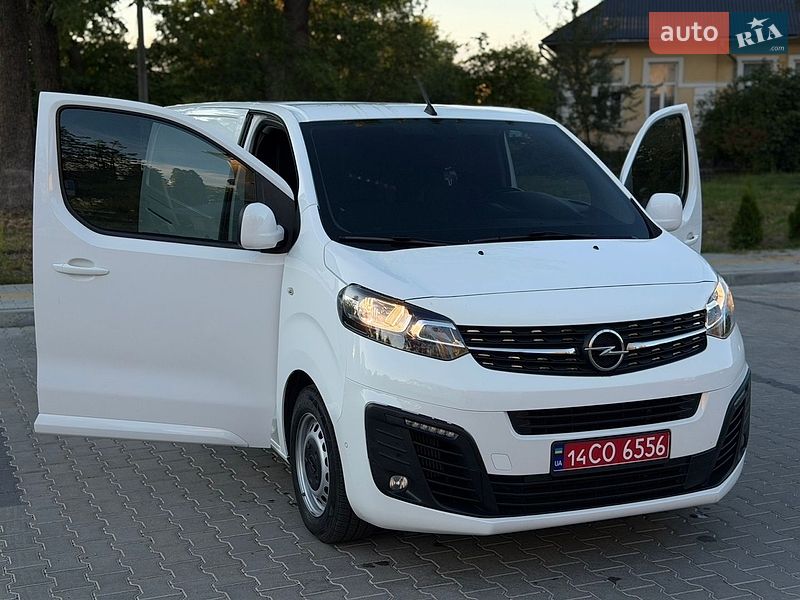 Грузовой фургон Opel Vivaro 2020 в Стрые