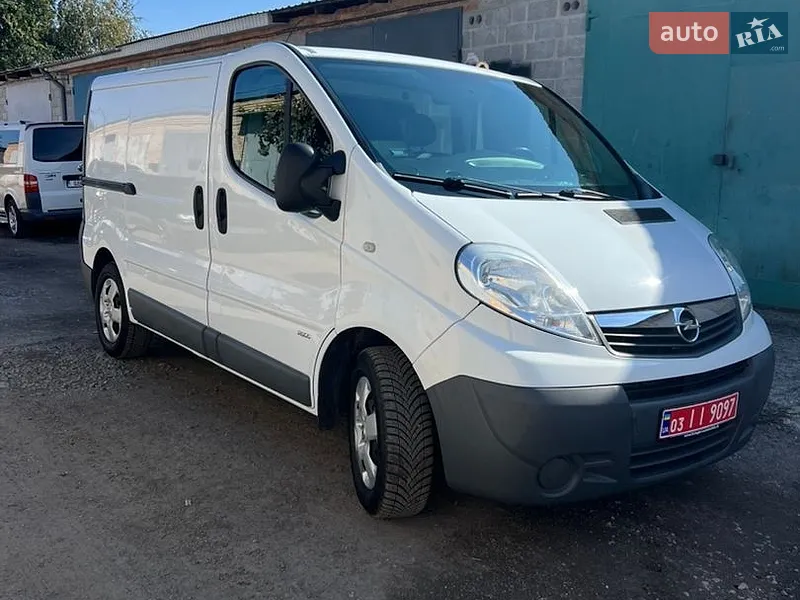Opel Vivaro 2014