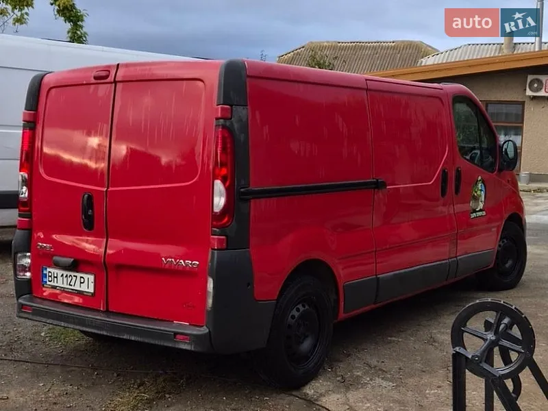 Opel Vivaro 2006