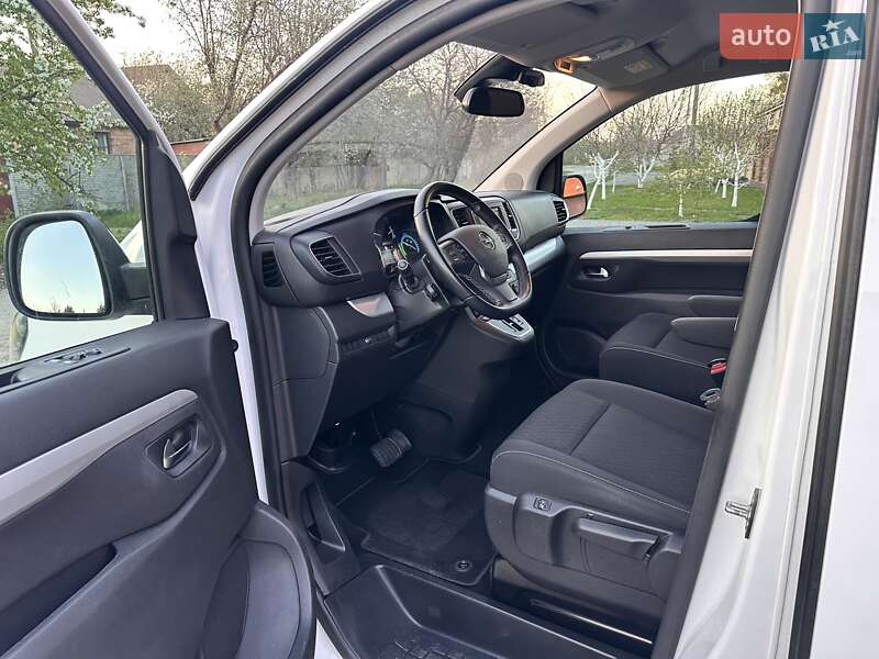 Мінівен Opel Zafira Electric 2020 в Харкові