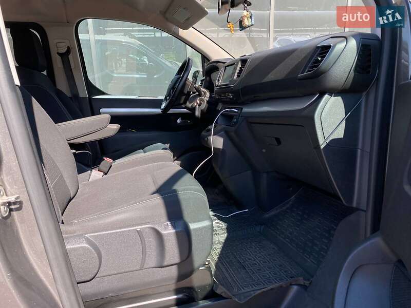 Минивэн Opel Zafira Life 2020 в Киеве фото 22 Минивэн Opel Zafira Life 2020 в Киеве