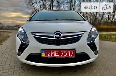 Минивэн Opel Zafira Tourer 2015 в Ровно