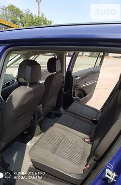 Минивэн Opel Zafira Tourer 2012 в 
