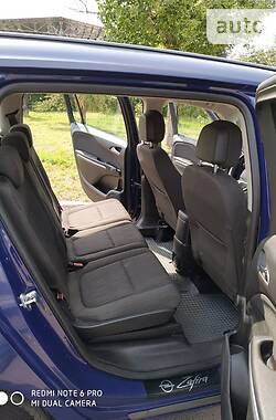 Минивэн Opel Zafira Tourer 2012 в 