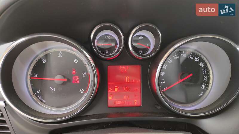 Минивэн Opel Zafira Tourer 2012 в Рахове