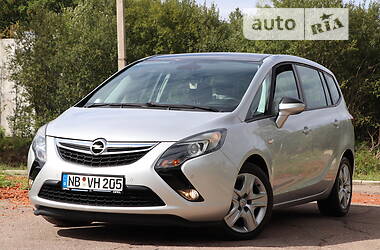 Минивэн Opel Zafira Tourer 2013 в Трускавце