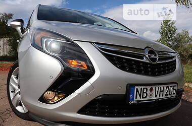 Минивэн Opel Zafira Tourer 2013 в Трускавце