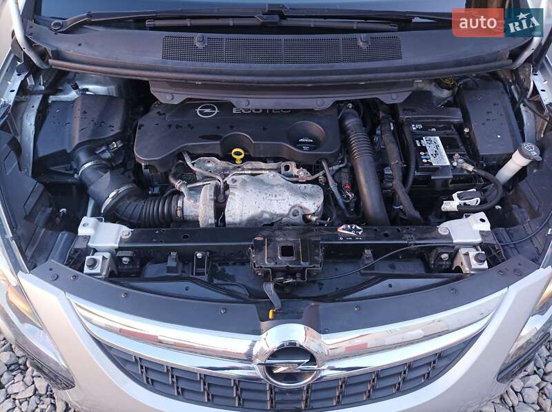 Мінівен Opel Zafira Tourer 2015 в Бродах