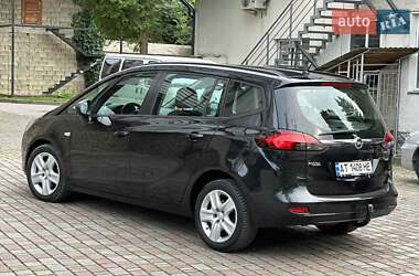 Opel Zafira Tourer 2015