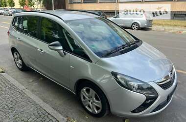 Минивэн Opel Zafira Tourer 2013 в Староконстантинове