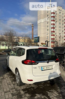 Минивэн Opel Zafira Tourer 2014 в Хмельницком