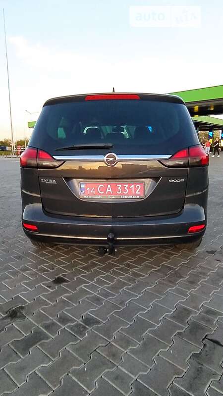 Минивэн Opel Zafira Tourer 2014 в Стрые